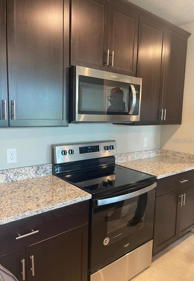 Foto del edificio - Amazing energy-efficient townhome for rent!