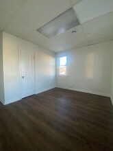 Building Photo - 1511 Oregon St