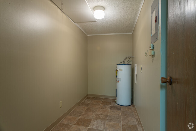 1BD 1BA 576 sq. ft. - The Northrup Court Apartments