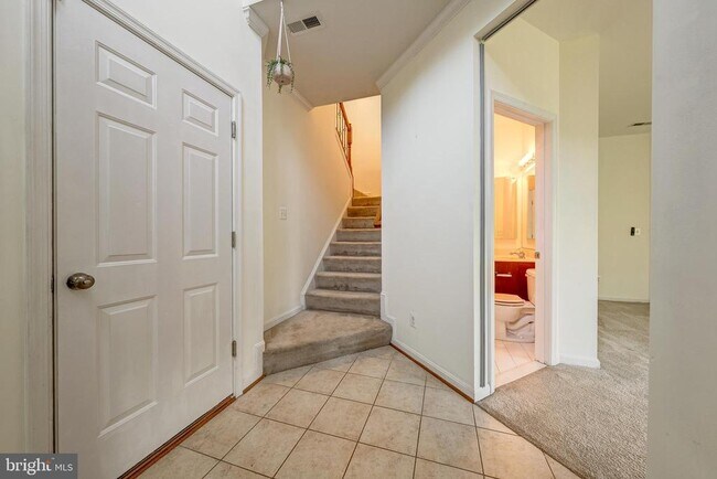Foto del edificio - 22571 Highcroft Terrace