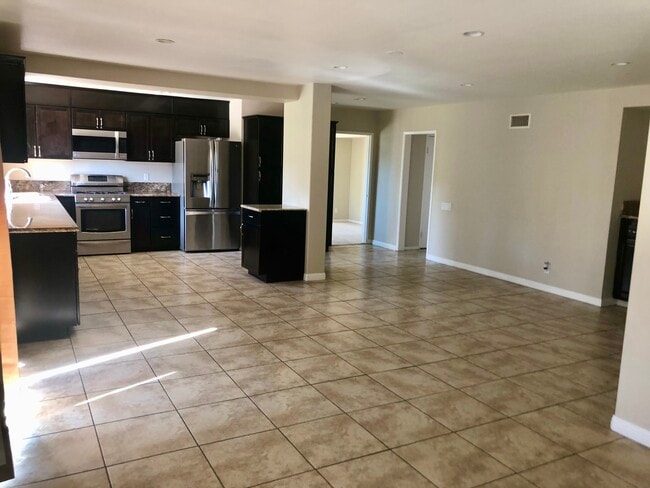 Building Photo - 10661 Coraline Pl