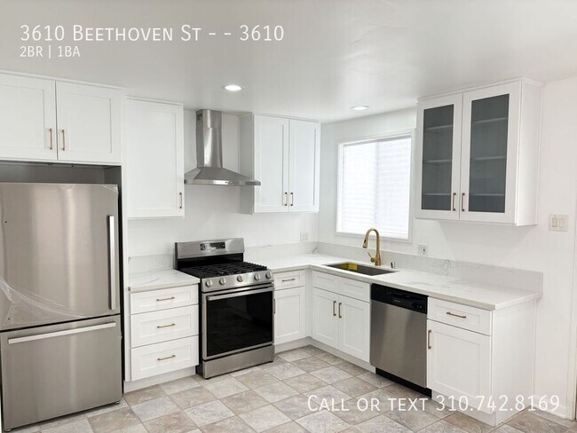 Foto del edificio - 3610 Beethoven St