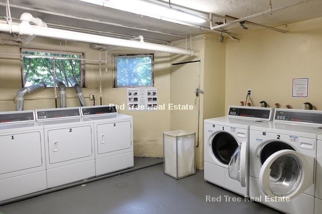 Building Photo - 33 Lancaster Terrace