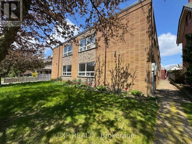 Building Photo - 6049 Culp St