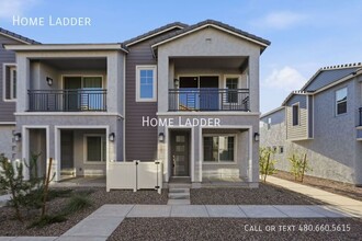 Building Photo - 8149 E Petunia Ave