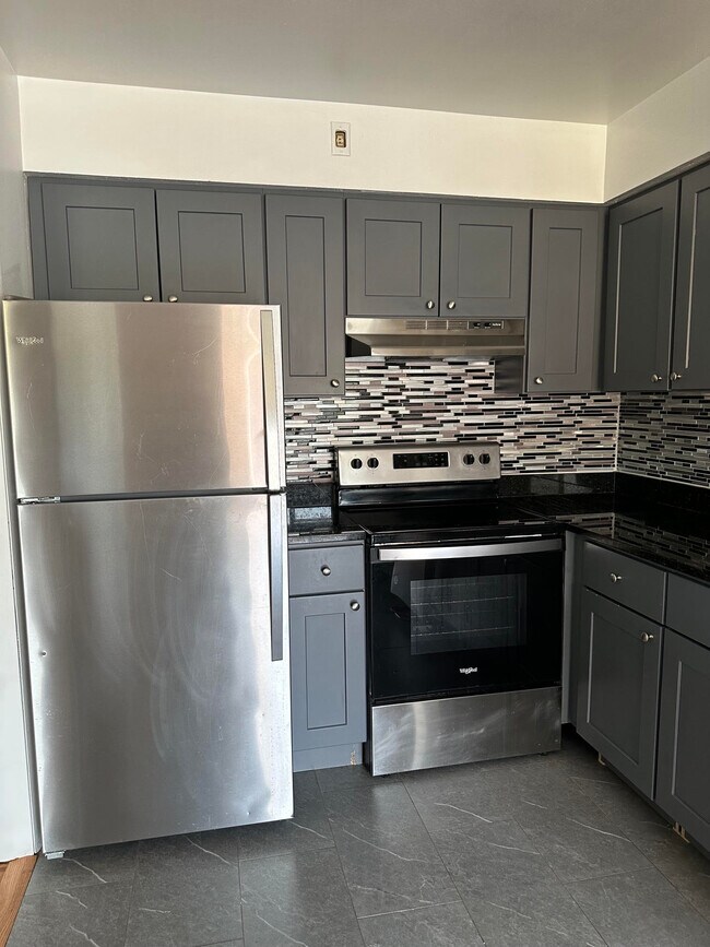 Foto del edificio - 1653 Oakwood Ave