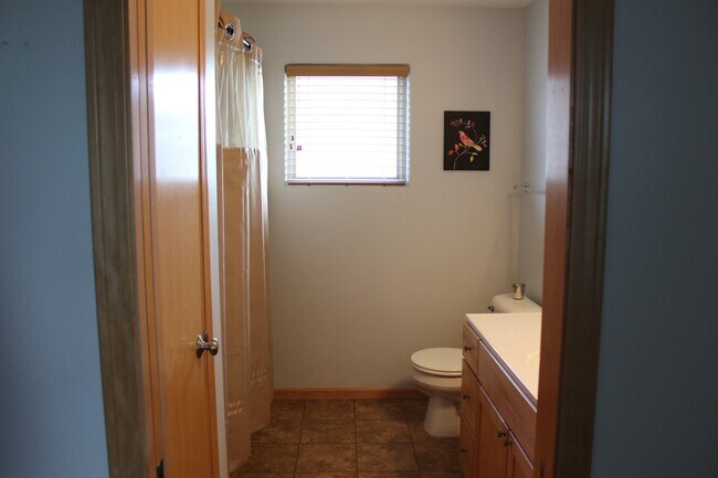 Building Photo - 227 South Park Ridge Road