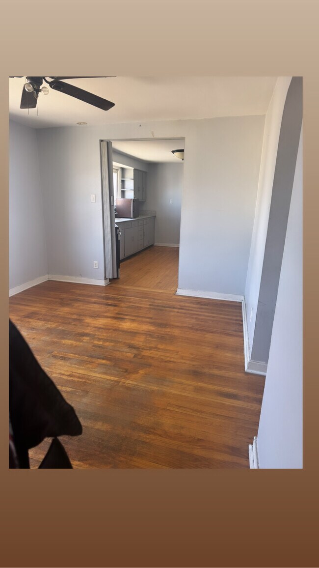 Foto del edificio - 1214 W 150th St