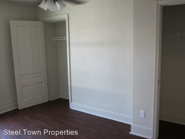 Building Photo - 5 br, 2 bath House - 139 S. 15th St.