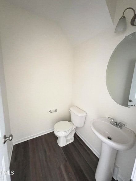 Foto del edificio - 3413 Slippery Elm Dr