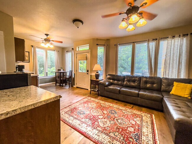Building Photo - Jackson Creek Suite: Fully furnished charm...