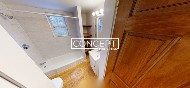 Building Photo - 429 Franklin St