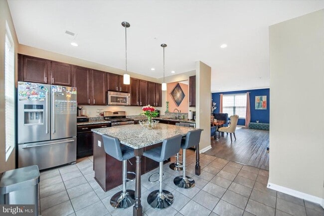Building Photo - 1616 Wesbourne Dr