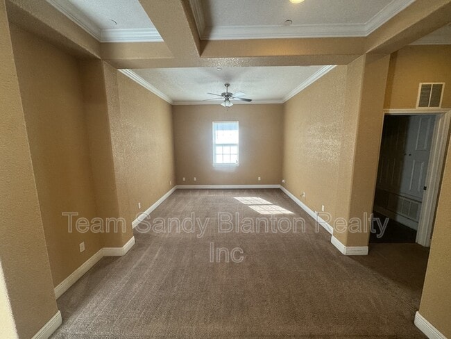 Building Photo - 7071 Lake Joanne Dr