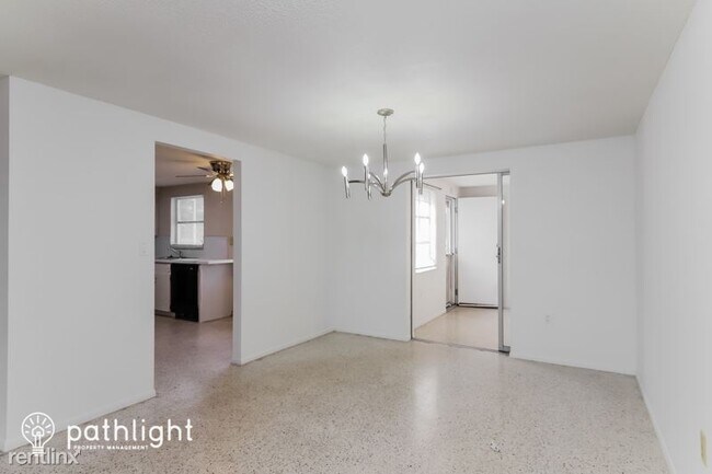 Building Photo - 2 br, 2 bath House - 3238 Savage Road UNIT