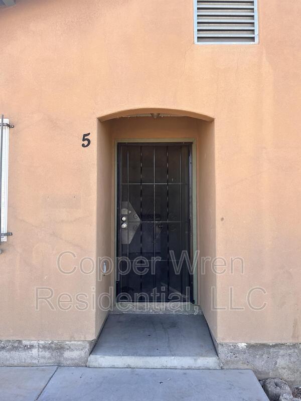 Foto principal - 1597 W Mountain View Rd