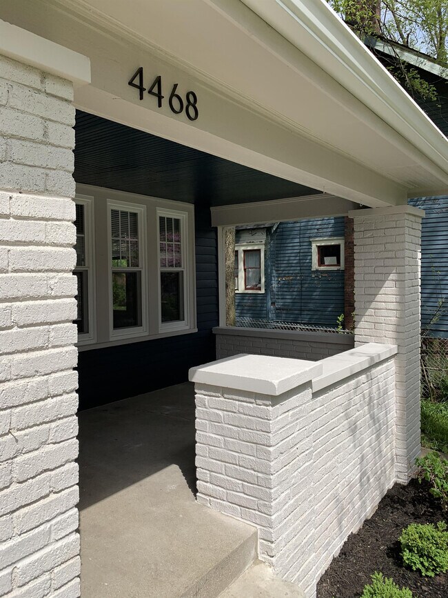 Building Photo - 4468 Carrollton Ave