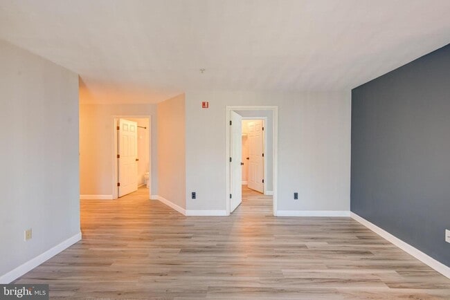 Building Photo - 8905 Stone Creek Pl