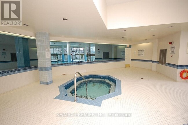 Building Photo - 350-2350 Rathburn Rd W