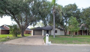 Building Photo - 26 Gloria Ann Dr