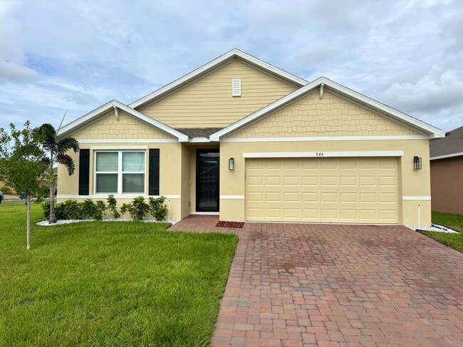 Building Photo - 946 Dugan CIR SE