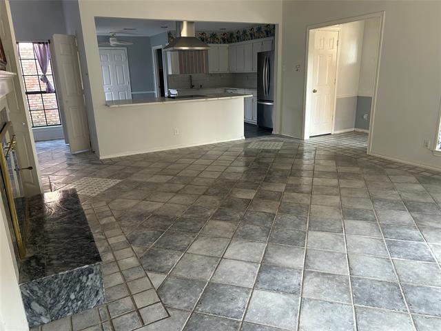 Building Photo - 2926 Big Oaks Dr
