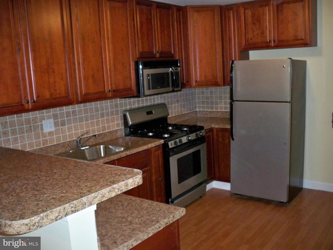 Foto del edificio - 5153 W Columbia Ave