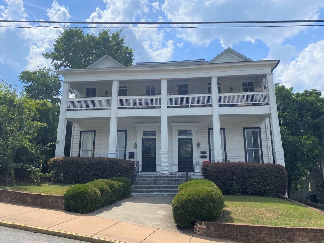 Primary Photo - 481 Spring St