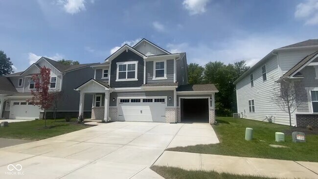 Building Photo - 17032 Sandhurst Pl