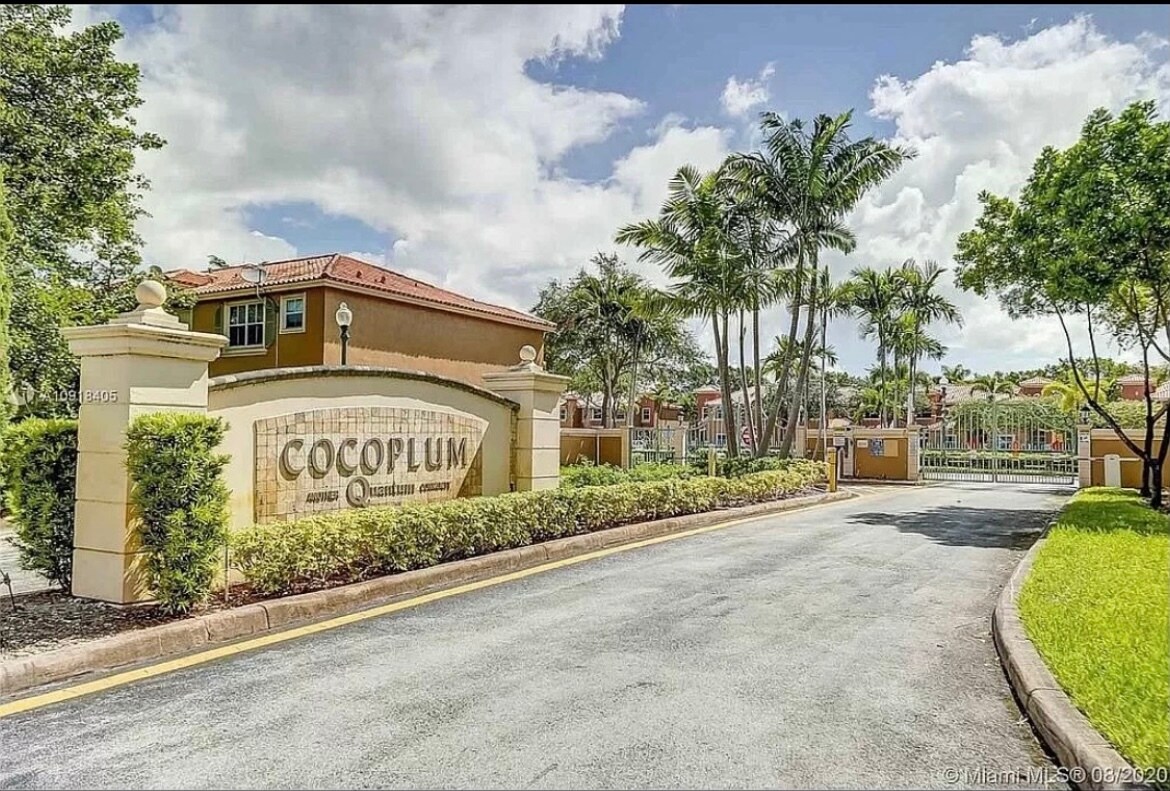 Foto principal - 4914 White Mangrove Way E