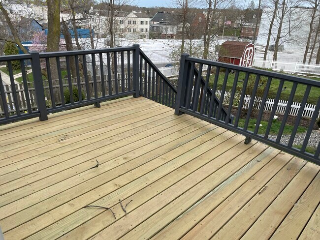 Foto del edificio - 19 Lafayette Rd