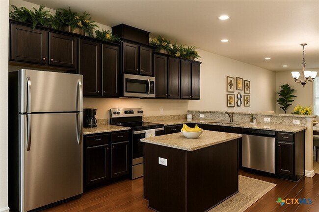 Foto del edificio - 1011 Tripp Ln