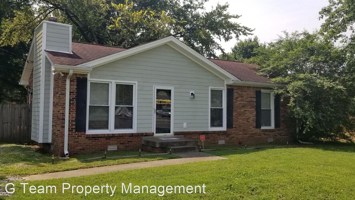 Primary Photo - 3 br, 1.5 bath House - 4900 Saundersville Rd.