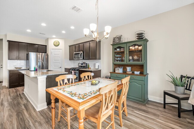 Building Photo - Furnished in Pflugerville!