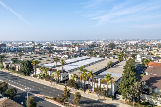 Aerial Photo - 1261-1281 Rosecrans Ave.