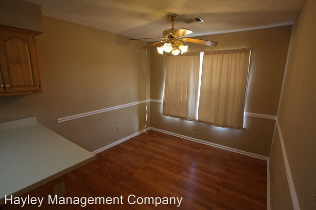 Foto del edificio - 3 br, 2 bath House - 1949 Rosie Street