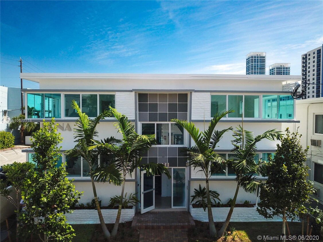 Foto principal - 6971 Carlyle Ave