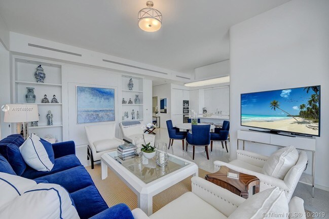 Foto del edificio - 3315 Collins Ave