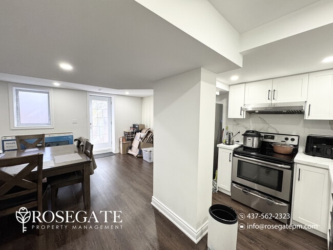 Building Photo - Modern 2-Bedroom Basement Apartment with P...