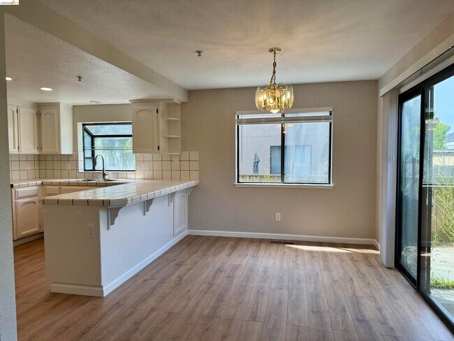 Foto del edificio - 20647 Maria Ct