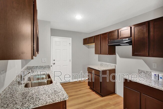 Foto del edificio - 9005 6th Ave