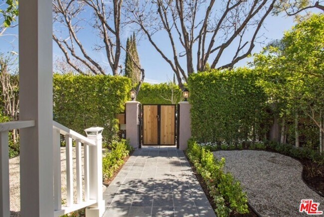 Foto del edificio - 507 Norwich Dr