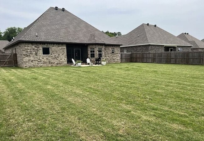 Foto del edificio - 5217 Bridger Pk Ct