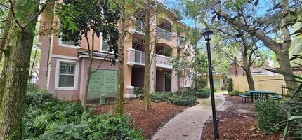 Building Photo - 6692 W Sample Rd