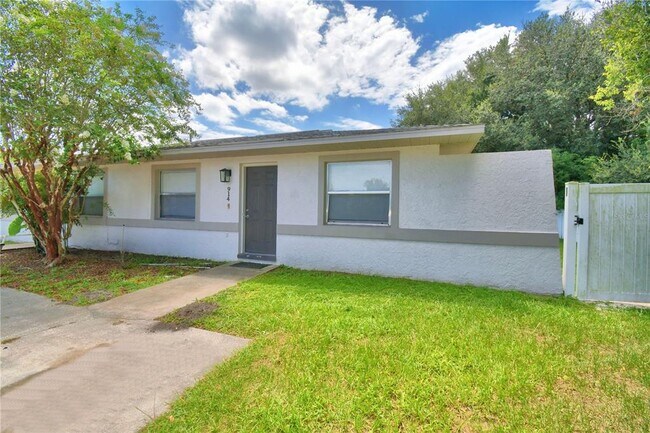 Foto del edificio - 914 Grape Ave
