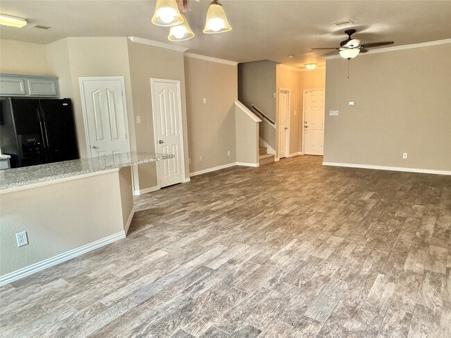 Foto del edificio - 13107 Lawsons Creek Ln