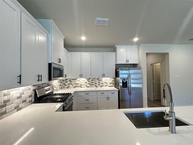 Foto del edificio - 4742 Smokey Quartz Ln