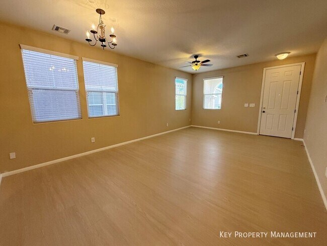 Foto del edificio - 11143 Ash Mountain St