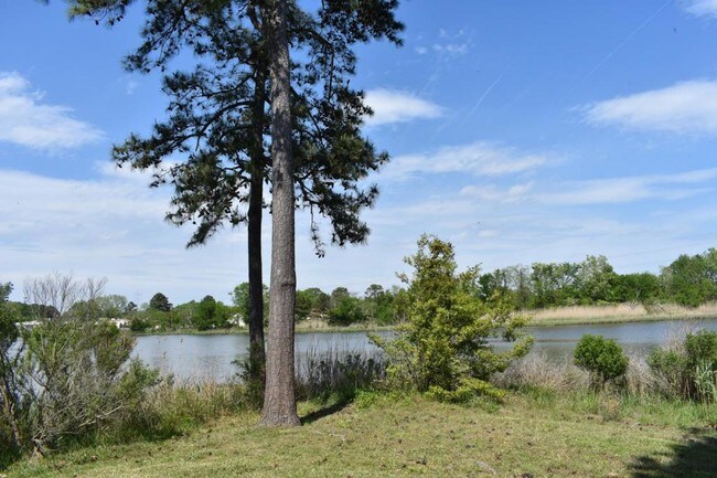Building Photo - 5434 Tidewater Dr.