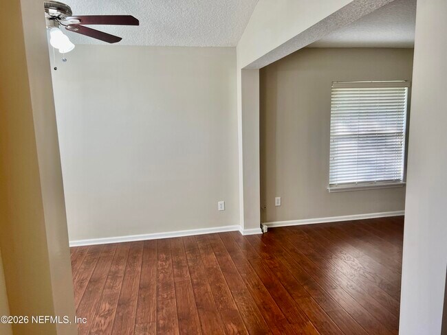 Building Photo - 13681 Fish Eagle Dr W